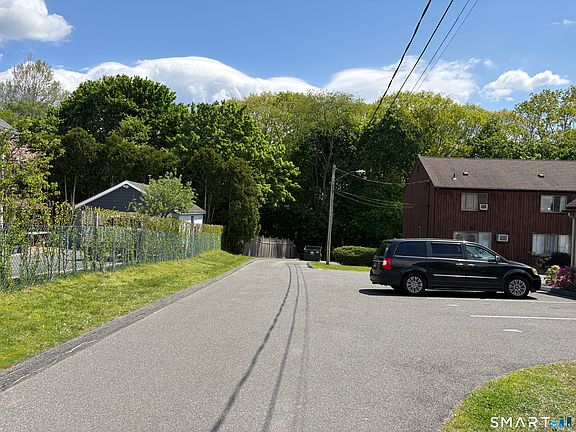 5th image of 43 Starr Avenue #9