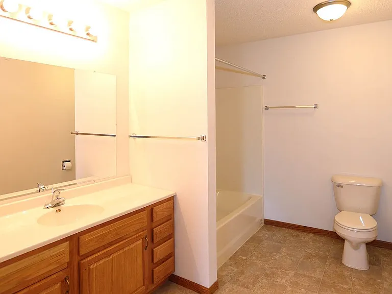 Mill Pond Apartments — Photo 13