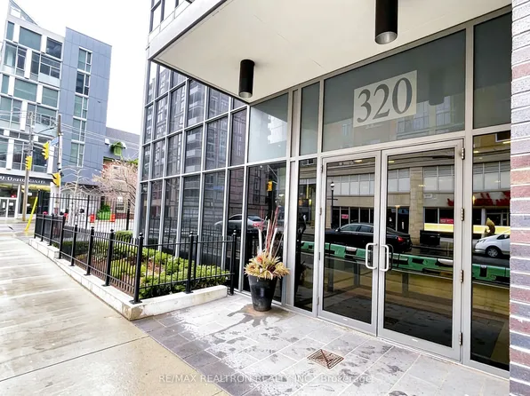 320 Richmond St E, Toronto, ON