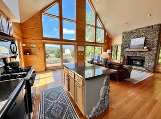 290 Highland Pike Rd, Harbor Springs, MI 49740