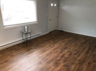 146 N Surry Rd, East Liverpool, OH 43920