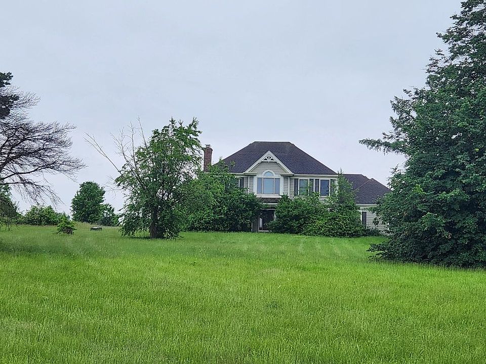 2nd image of 44W565 McDonald Rd