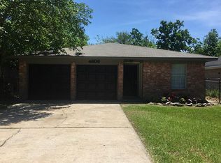 4606 E 36th St, Dickinson, TX 77539