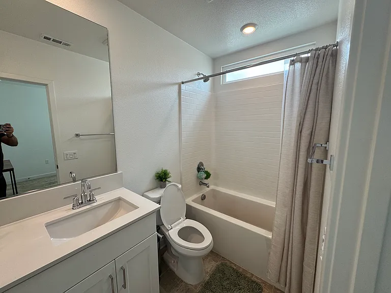 2125 Acara Cir — Photo 6