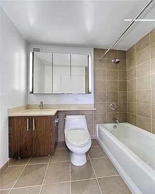 Rented by Royal Operation System | media 15