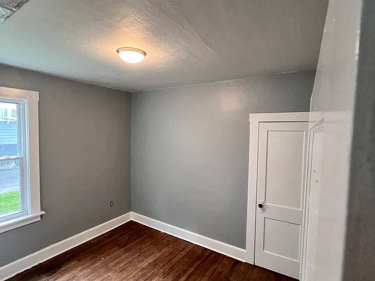 9 Dewey Ave #1 — Photo 4