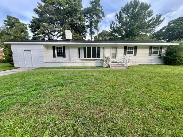 1619 Midgett Dr, Elizabeth City, NC 27909