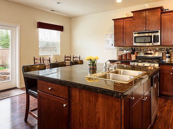 5th image of 7921 152nd Street Ct E