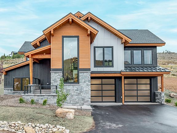 2nd image of 821 Black Feather Court