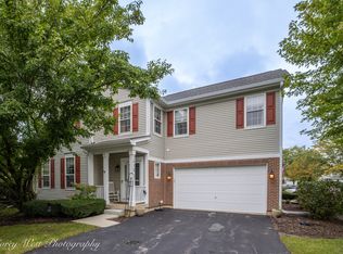 2615 Lorraine Cir, Geneva, IL 60134