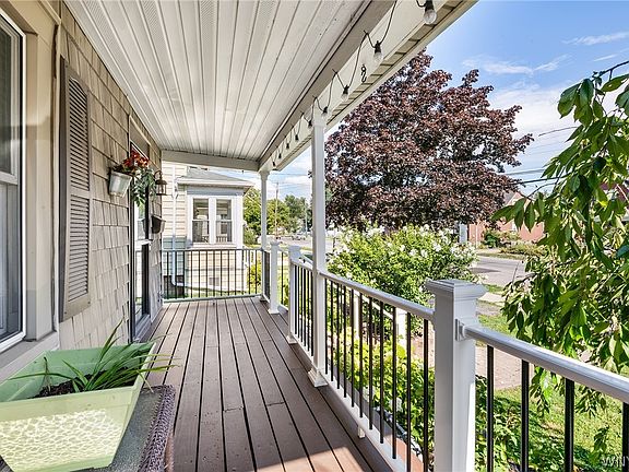 3rd image of 70 Minerva St