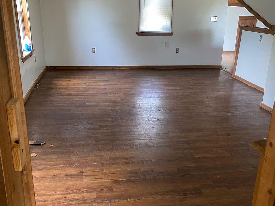 1st image of 738 Crescent St #2