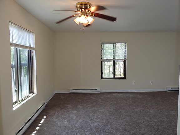 4th image of 800 Bearses Way APT 4NF