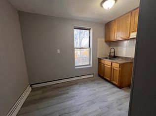 36 S 12th St #2, Newark, NJ 07107