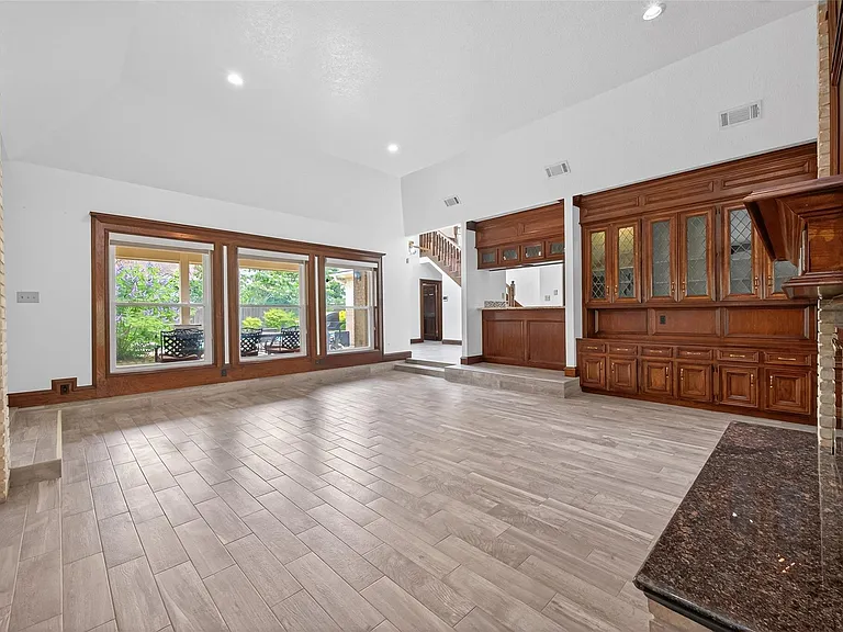 15106 Dawnbrook Dr — Photo 28