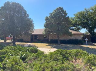 201 Henderson Ave, Amherst, TX 79312