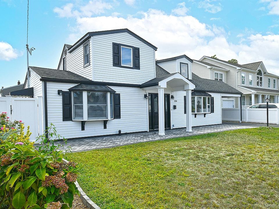 1st image of 136 Reiss Avenue