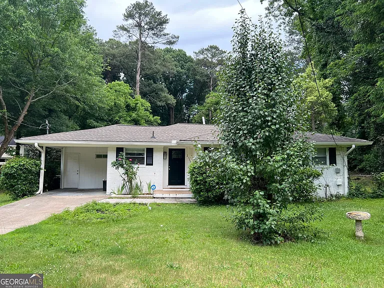 2756 Plantation Dr — Photo 3