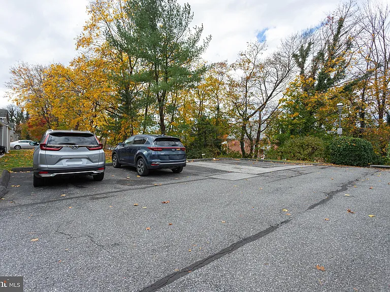 22 Stone Manor Ct #22 — Photo 31