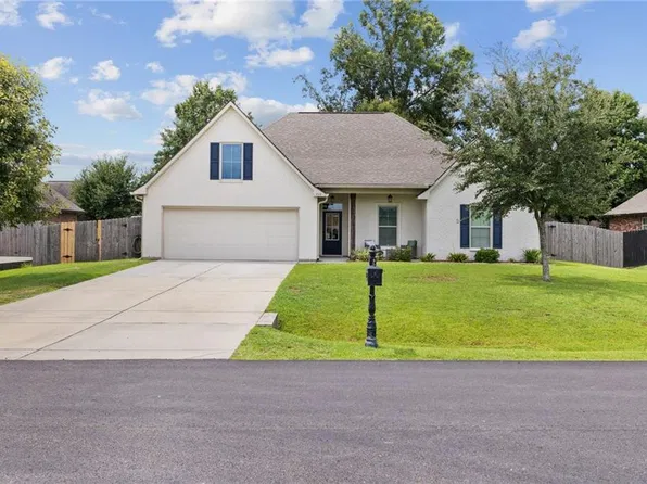 709 English Oak Dr, Madisonville, LA 70447