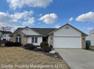 223 Kittridge Ln, Fort Wayne, IN