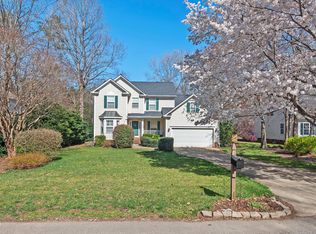 2207 Becketts Ridge Dr, Hillsborough, NC 27278