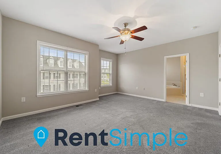 6791 Hampton Bay Ln — Photo 30