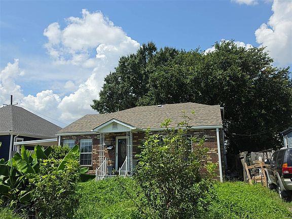 3rd image of 9010 Pritchard Pl