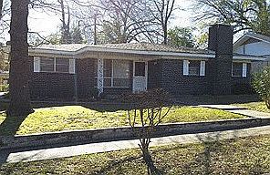 1st image of 2701 Greenwood Dr