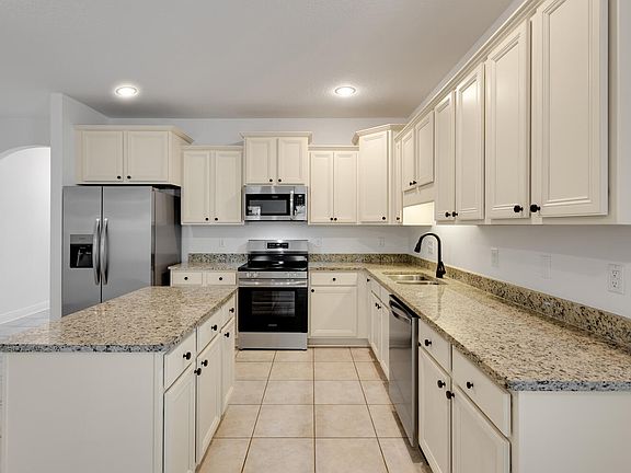 5th image of 379 Whitman Way