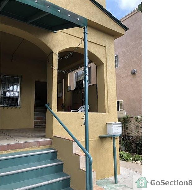 1st image of 218 N Soto St #1
