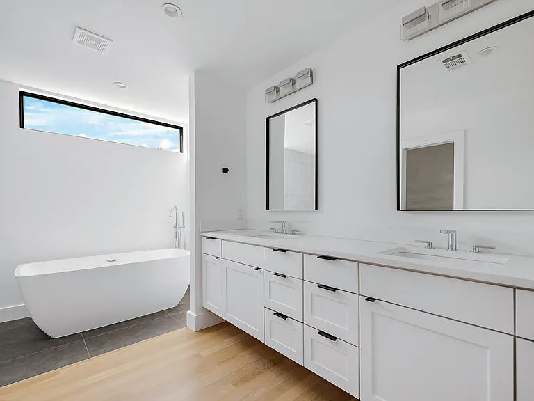 800 S Glasgow Dr — Photo 20