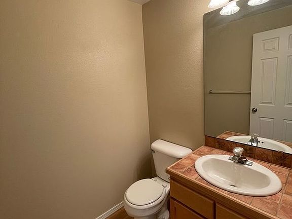 5th image of 5225 11th Ave NE #B