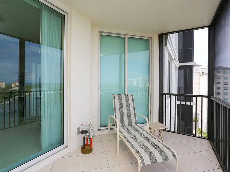 430 Cove Tower Dr #1202 — Photo 20