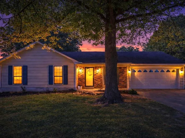 6390 Prairie View Dr, Bartlett, TN 38134