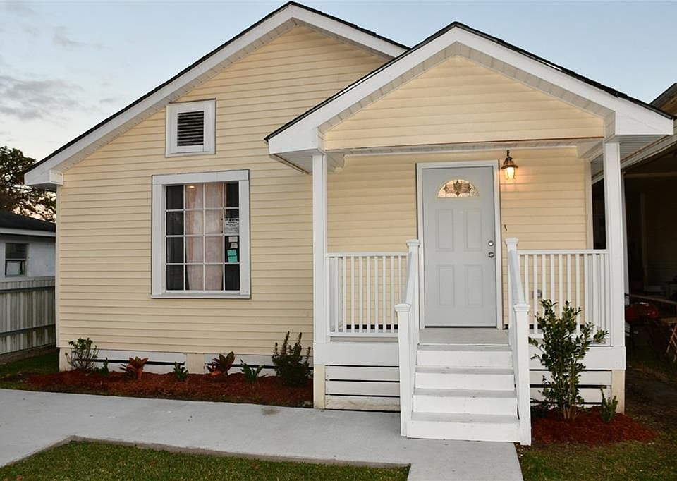 1st image of 845 Avenue G