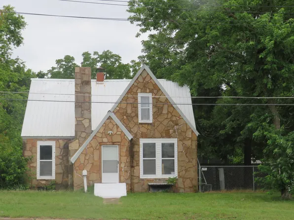 747 West Broadway Street, West Plains, MO 65775