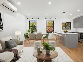 446 Henry St, Brooklyn, NY