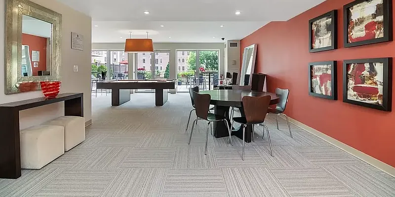 Rented by REAL New York | media 20