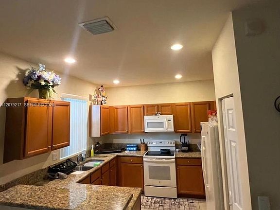 3rd image of 23786 SW 118th Ave