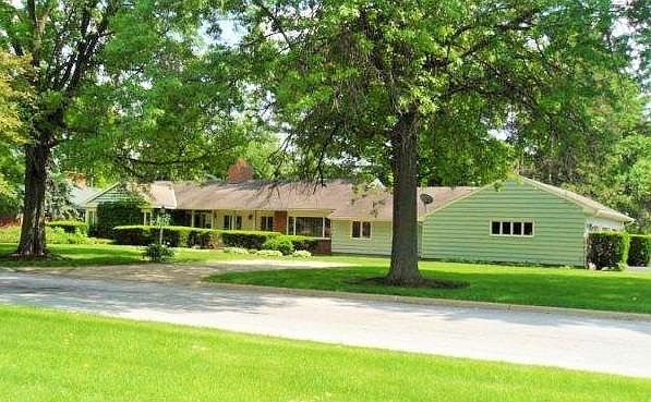 1st image of 1536 W Downer Pl