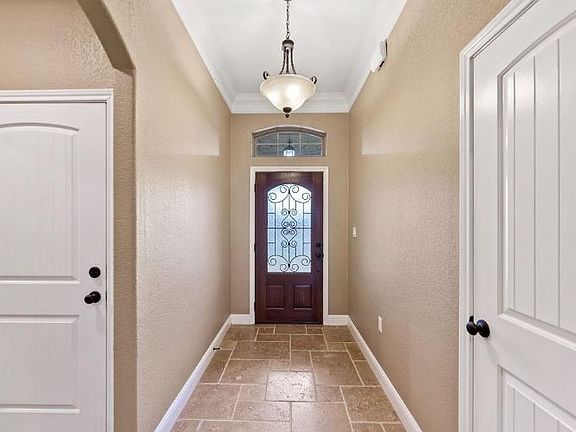 5th image of 10608 Dominic Ct