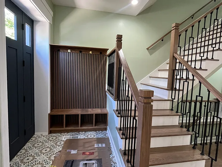 2651 W Maypole Ave — Photo 2