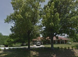 9733 Ozark Rd, Omaha, AR 72662