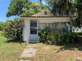 19 N Prospect St, Crescent City, FL 32112