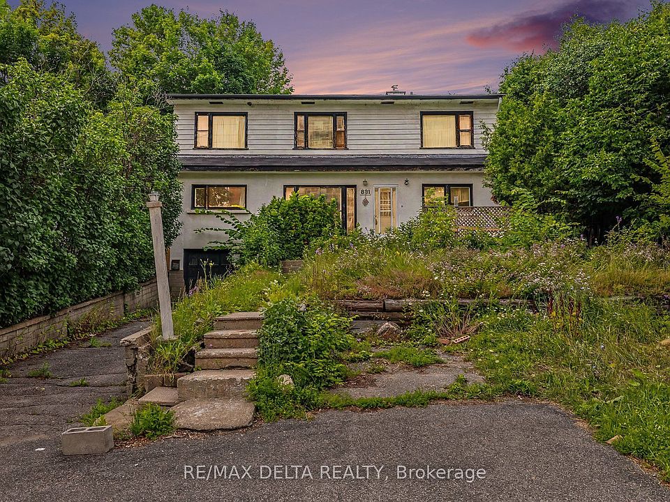 1st image of 831 Montreal Rd