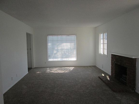 4th image of 446 N Paulina Ave
