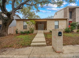 5811 Rue Royale, San Antonio, TX 78240