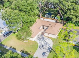 2413 Forrest Crest Cir, Lutz, FL 33549