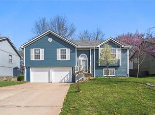 308 Crystal Dr, Belton, MO 64012